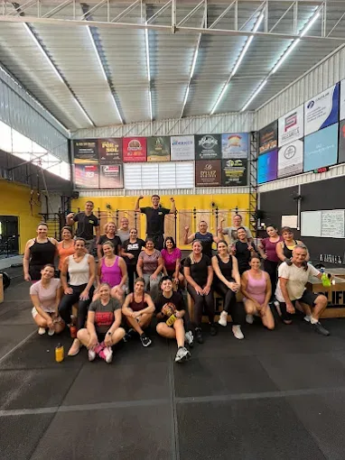 Comunidade reunida na 2LIFE Academia